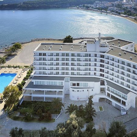 Lucy Hotel Kavala Exterior foto The Grand Hotel