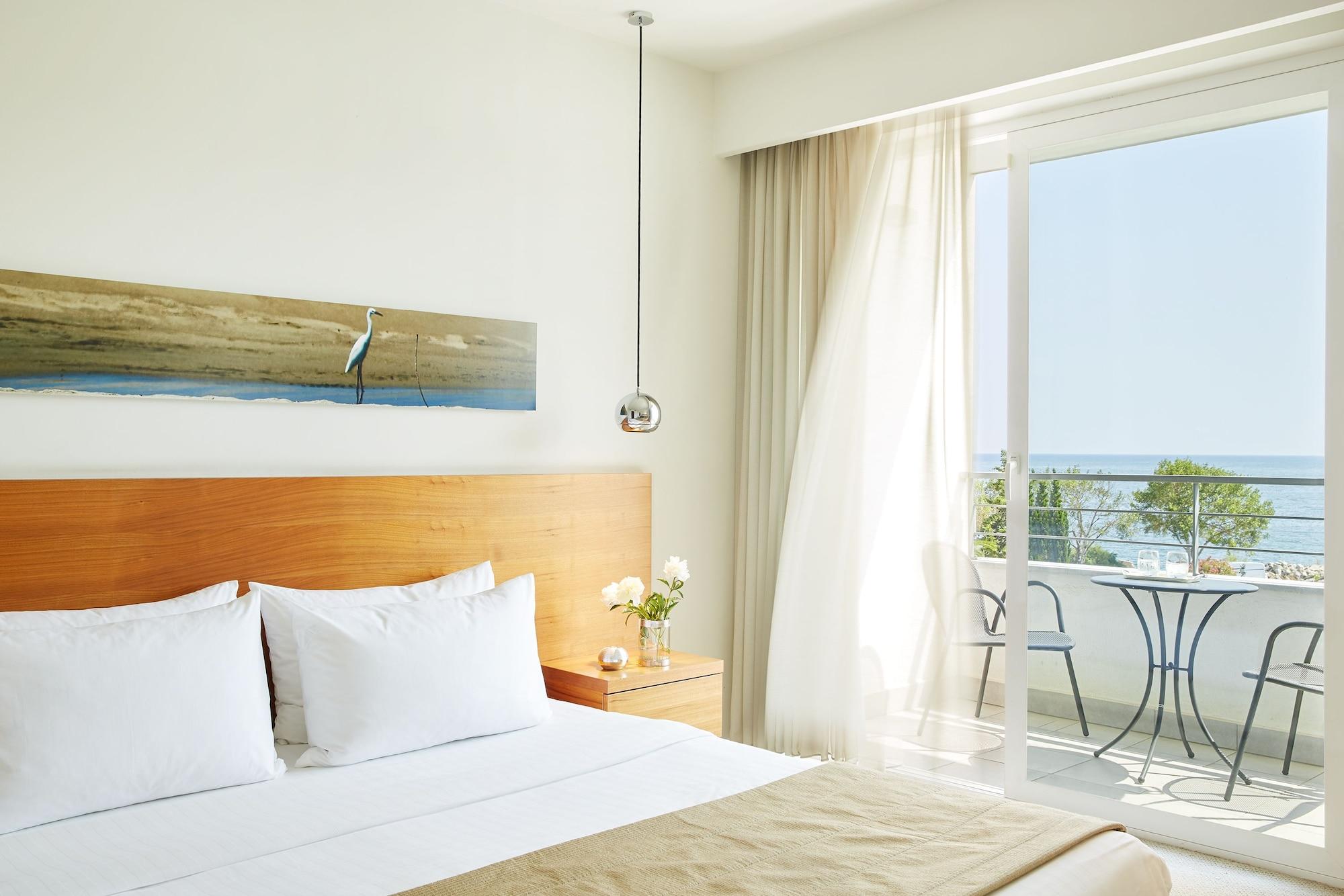 Lucy Hotel Kavala Exterior foto A room at the hotel