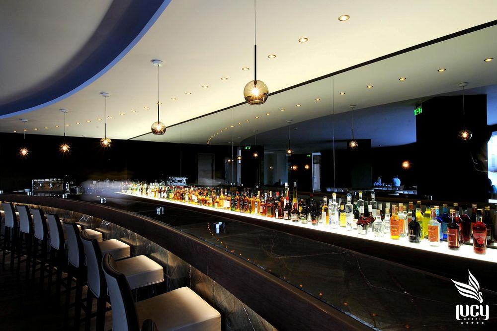 Lucy Hotel Kavala Exterior foto The bar at the 101 bar