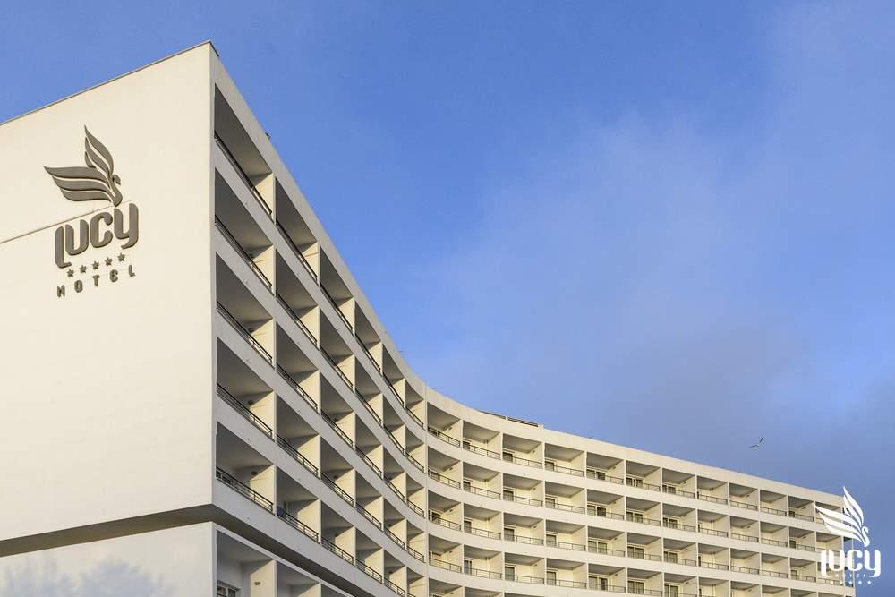 Lucy Hotel Kavala Exterior foto The hotel in 2016