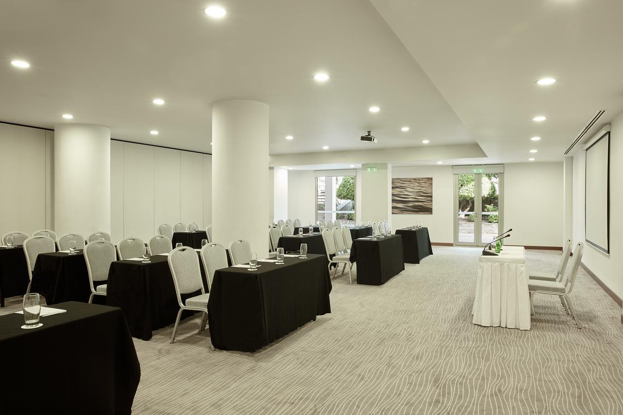 Lucy Hotel Kavala Exterior foto Meeting room